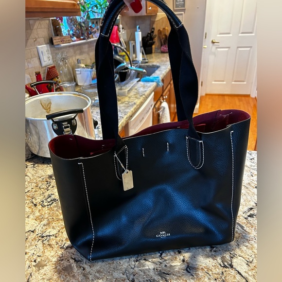 Coach Handbags - Black Coach Tote
